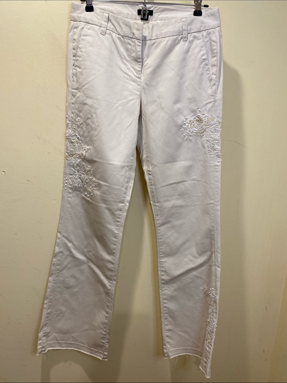 J. Crew White Straight-Leg khaki pants with Floral Embroidery Sz 2